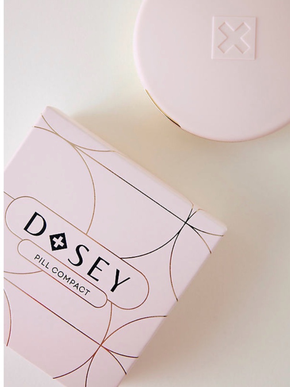 Dosey Pill Compact Travel Pill Organizer